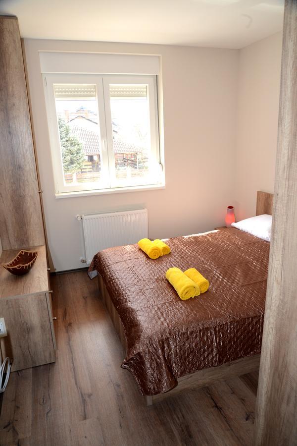 "Sonja Apartman" Jagodina Apartamento Exterior foto