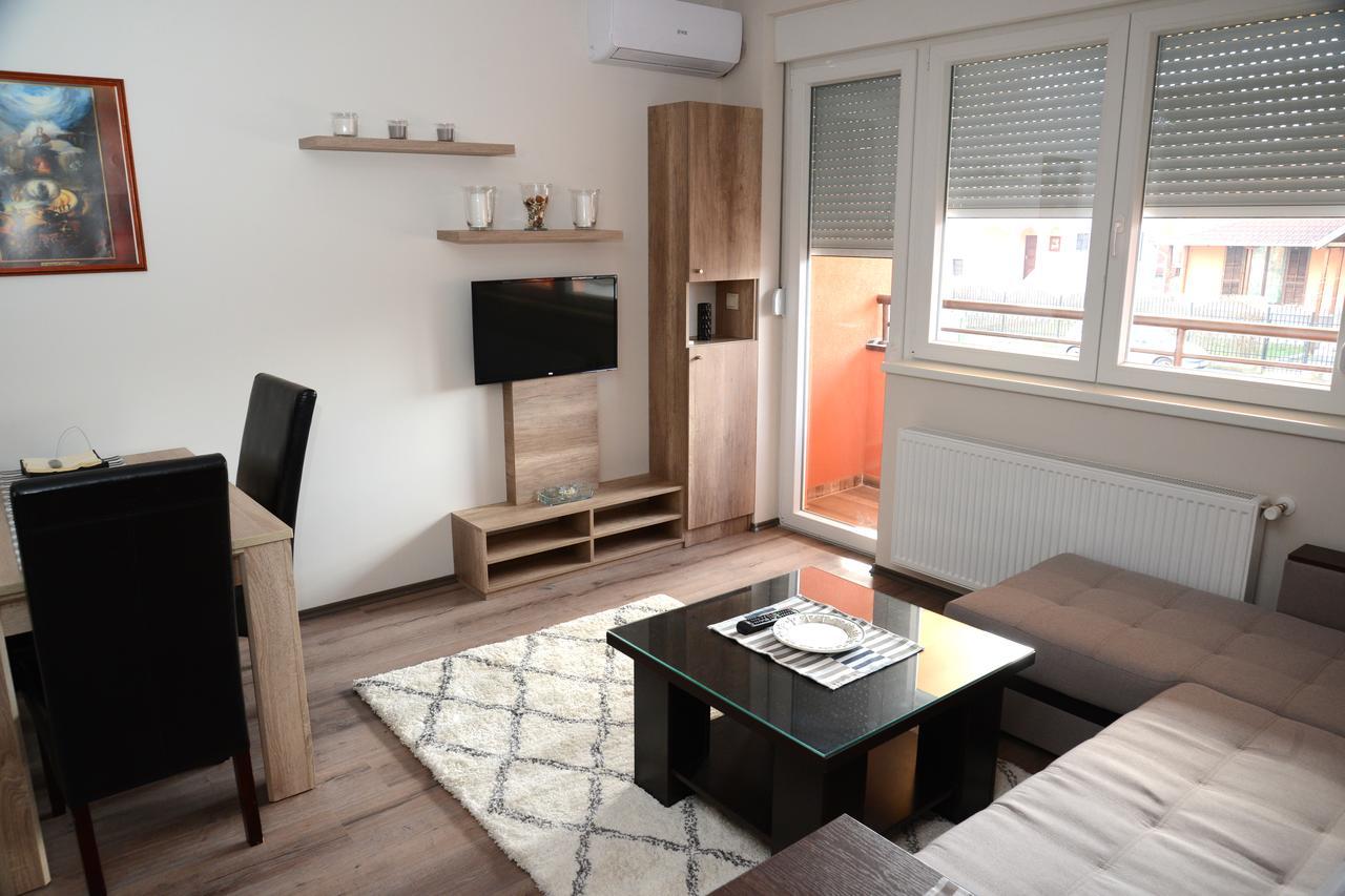 "Sonja Apartman" Jagodina Apartamento Exterior foto